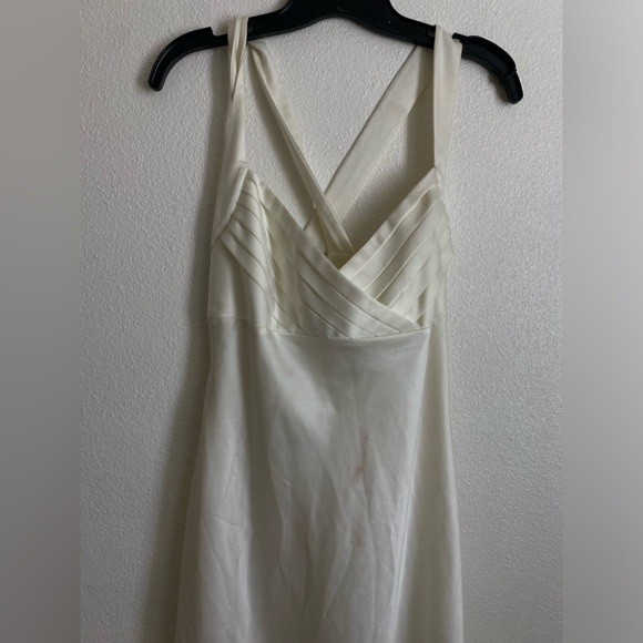 Calvin Klein Elegant Cream Sleeveless Dress - Picture 2 of 11